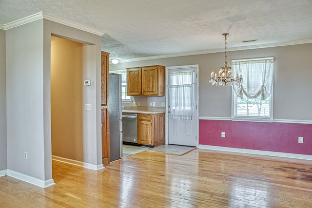 2292 Plunk Whitson Rd, Cookeville, TN 38501