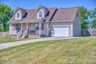 2292 Plunk Whitson Rd, Cookeville, TN 38501