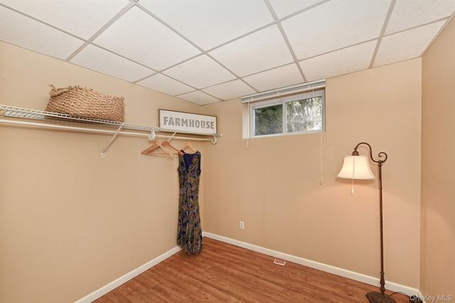 4 Rolling Wood Court, Hauppauge, NY 11788