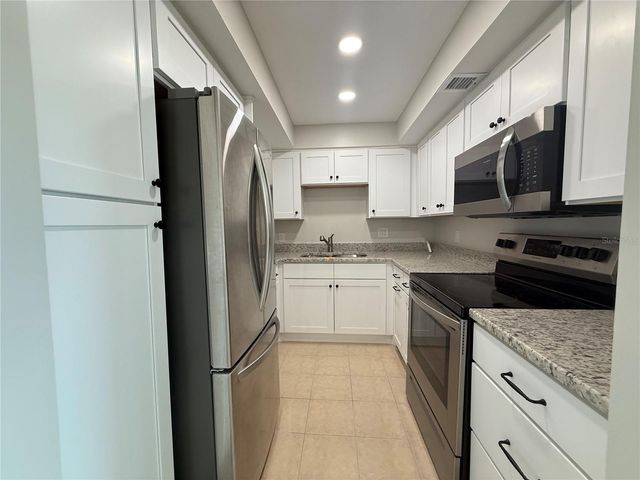 2290 AARON STREET 209, Port Charlotte, FL 33952