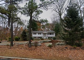 76 Espanong Rd, Jefferson Twp., NJ 07849