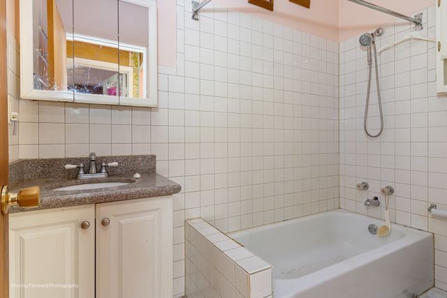 7043 S Yale Avenue, Chicago, IL 60621