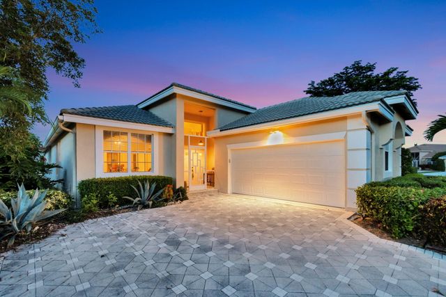 11922 Fountainside Circle, Boynton Beach, FL 33437