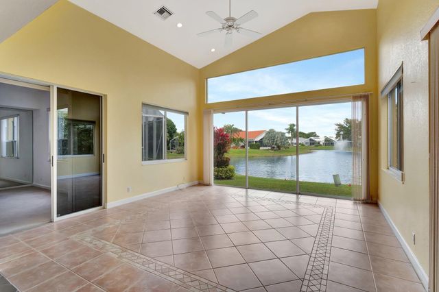 11922 Fountainside Circle, Boynton Beach, FL 33437