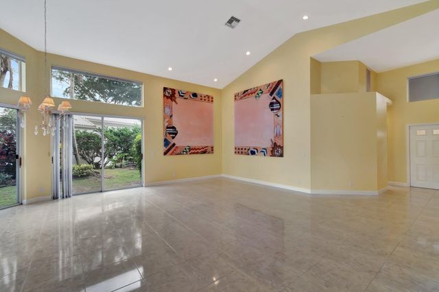 11922 Fountainside Circle, Boynton Beach, FL 33437