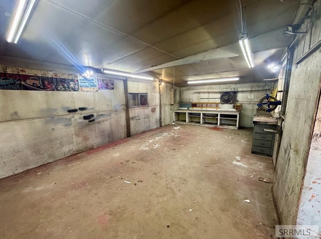 Image 12 of property listing at 2005 Main Street, Salmon, ID 83467