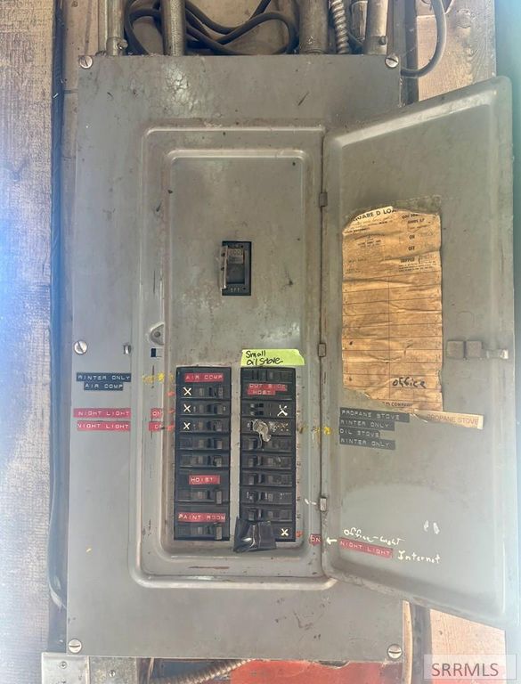 Image 14 of property listing at 2005 Main Street, Salmon, ID 83467