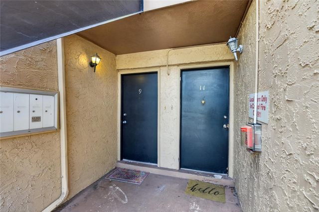 1575 GREENLEA DRIVE 9, Clearwater, FL 33755