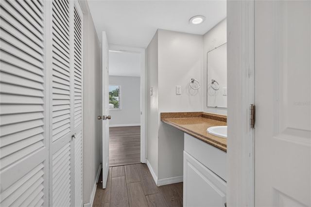 1575 GREENLEA DRIVE 9, Clearwater, FL 33755