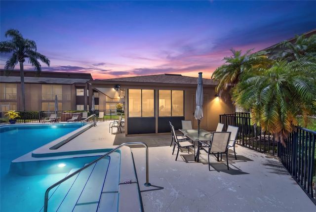 1575 GREENLEA DRIVE 9, Clearwater, FL 33755