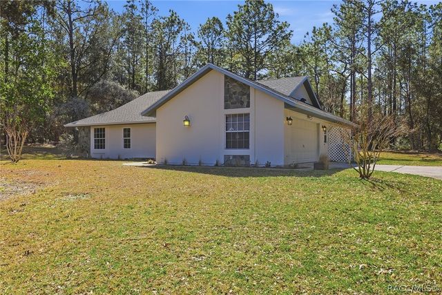 1684 W Olympia Street, Hernando, FL 34442