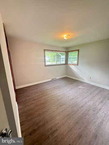 8111 FORT FOOTE RD, Fort Washington, MD 20744