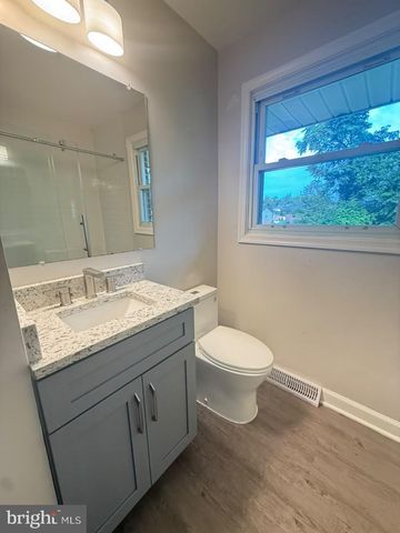 8111 FORT FOOTE RD, Fort Washington, MD 20744