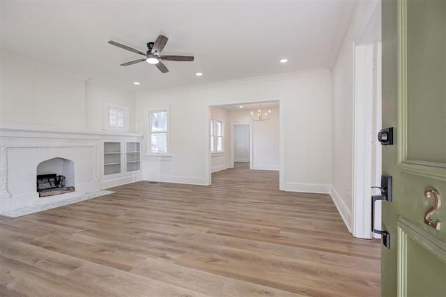 2015 NW 20th Street, Oklahoma City, OK 73106