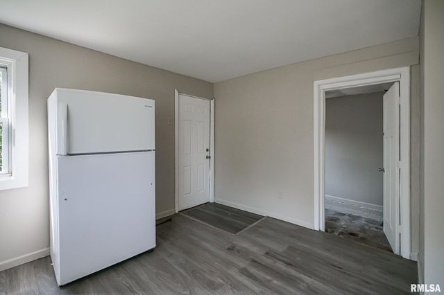 1601 NE JEFFERSON Avenue, Peoria, IL 61603