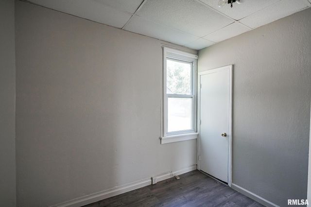 1601 NE JEFFERSON Avenue, Peoria, IL 61603