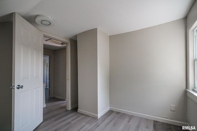 1601 NE JEFFERSON Avenue, Peoria, IL 61603