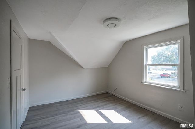 1601 NE JEFFERSON Avenue, Peoria, IL 61603