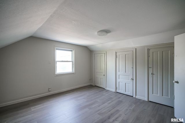 1601 NE JEFFERSON Avenue, Peoria, IL 61603