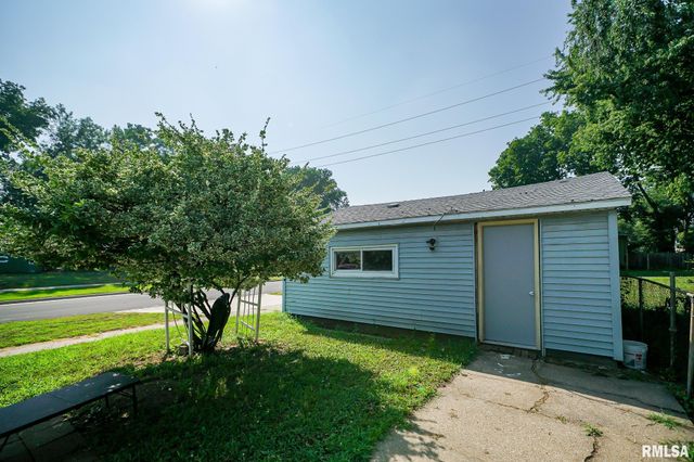 1601 NE JEFFERSON Avenue, Peoria, IL 61603