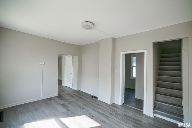 1601 NE JEFFERSON Avenue, Peoria, IL 61603