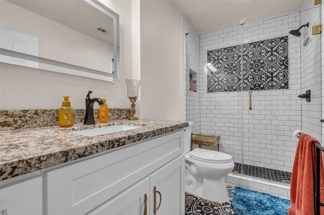 17015 Jane Lynn Lane, Houston, TX 77070