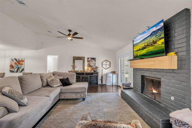 17015 Jane Lynn Lane, Houston, TX 77070