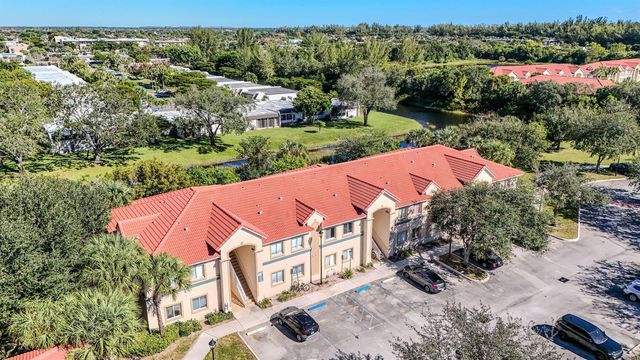 1165 Golden Lakes Boulevard 1212, West Palm Beach, FL 33411