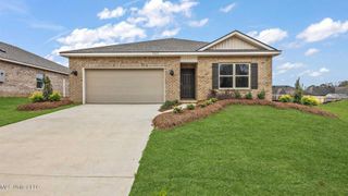 5015 Fox Glen Drive, Jackson, MS 39212