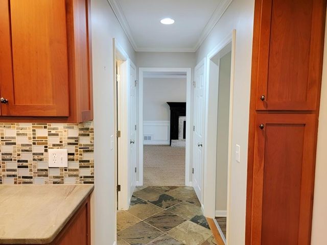 8541 Birch Hollow Drive, Roswell, GA 30076