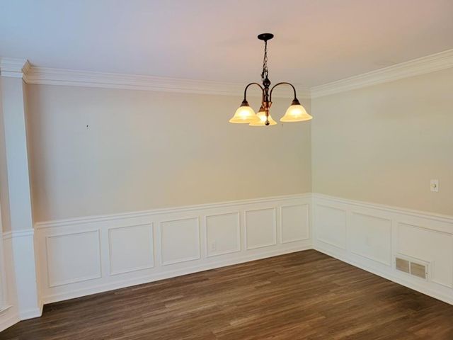8541 Birch Hollow Drive, Roswell, GA 30076