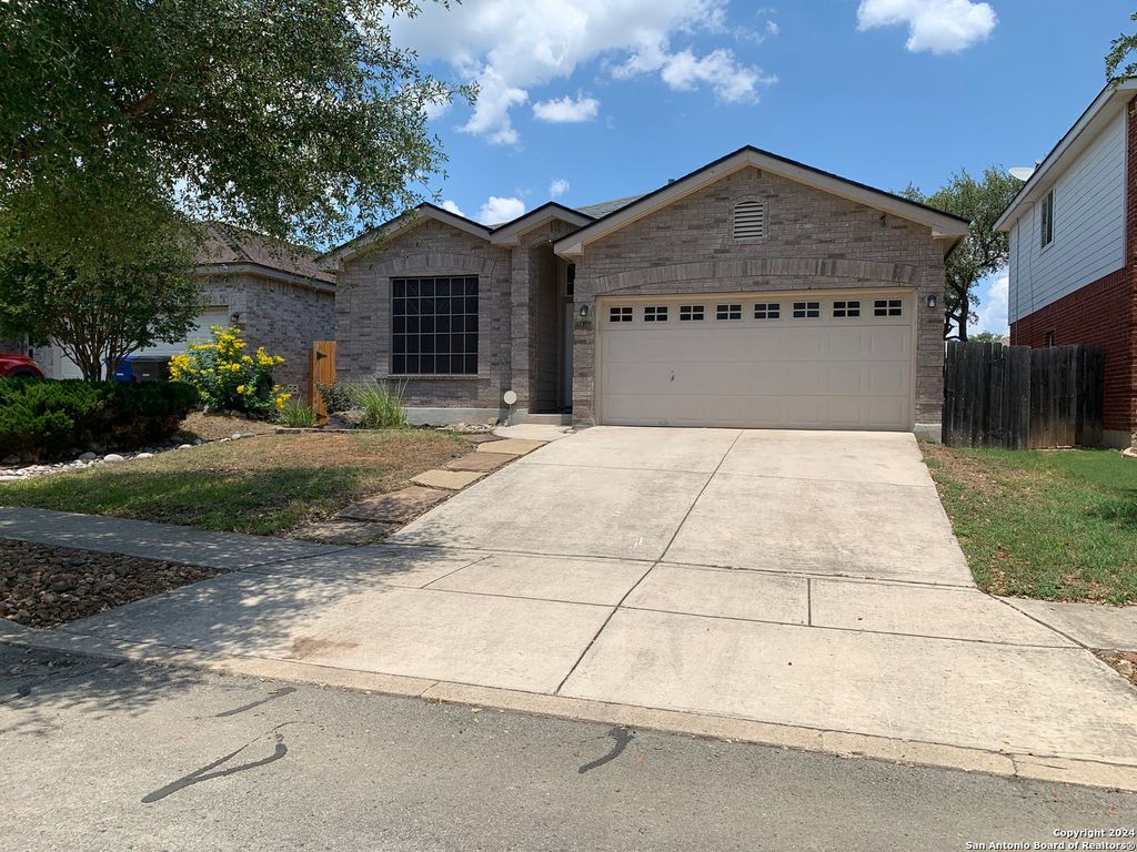 13816 RIVERBANK PASS, Helotes, TX 78023