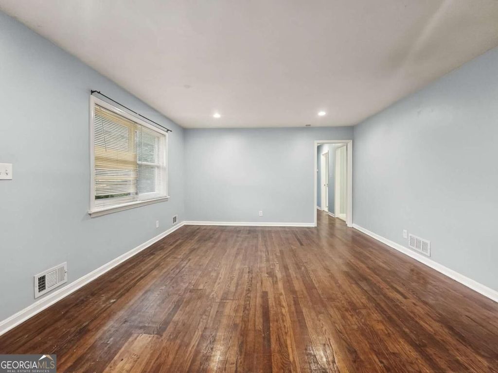 530 Allgood Road, Stone Mountain, GA 30083 — photo 3