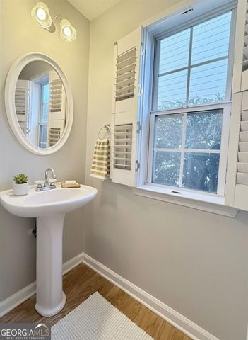 2523 Alvecot Circle, Atlanta, GA 30339
