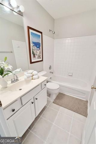 2523 Alvecot Circle, Atlanta, GA 30339