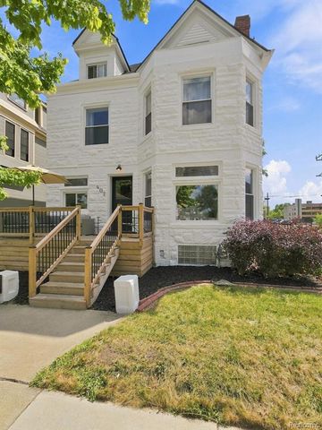 402 Horton Street, Detroit, MI 48202