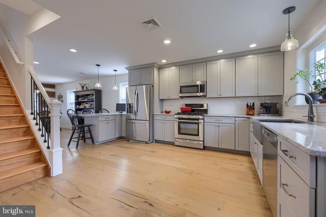 841 STRACKS DAM RD, Myerstown, PA 17067