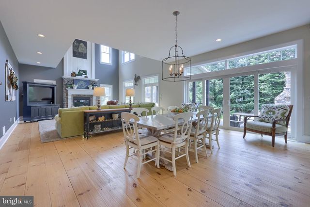 841 STRACKS DAM RD, Myerstown, PA 17067