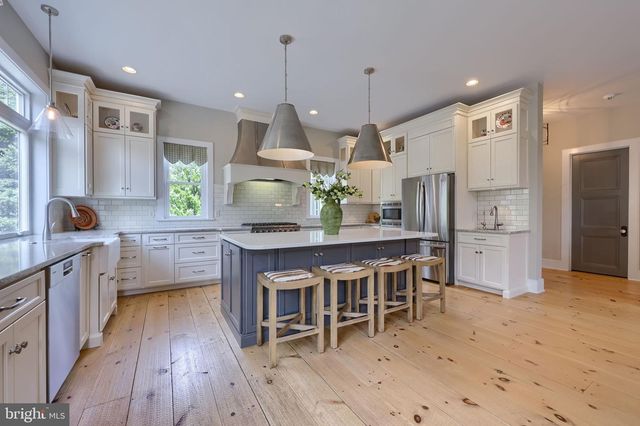 841 STRACKS DAM RD, Myerstown, PA 17067