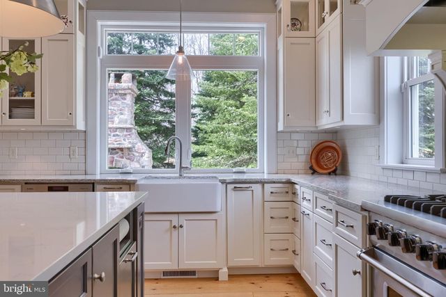 841 STRACKS DAM RD, Myerstown, PA 17067