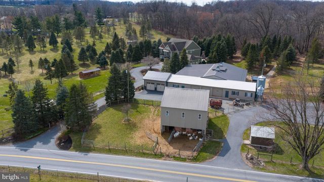 841 STRACKS DAM RD, Myerstown, PA 17067
