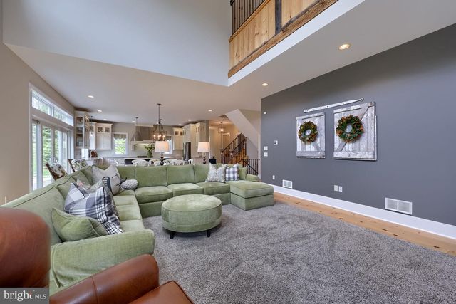 841 STRACKS DAM RD, Myerstown, PA 17067