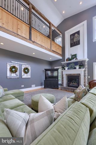 841 STRACKS DAM RD, Myerstown, PA 17067