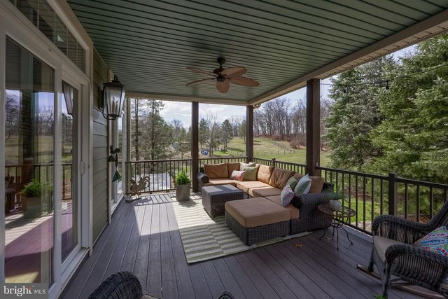 841 STRACKS DAM RD, Myerstown, PA 17067