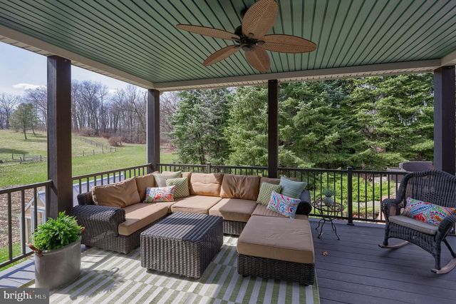 841 STRACKS DAM RD, Myerstown, PA 17067