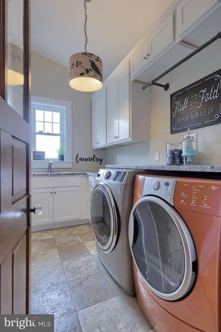 841 STRACKS DAM RD, Myerstown, PA 17067