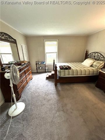 118 Azalea Lane, Charleston, WV 25306