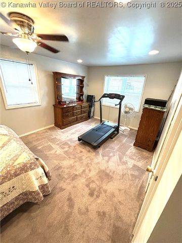 118 Azalea Lane, Charleston, WV 25306