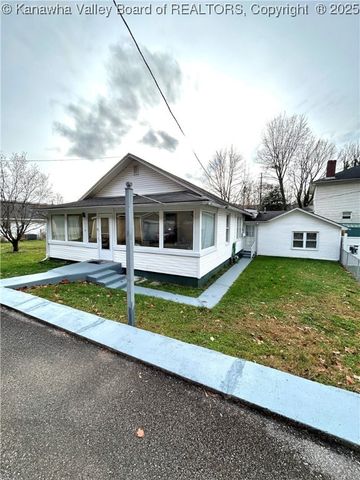 118 Azalea Lane, Charleston, WV 25306