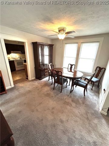 118 Azalea Lane, Charleston, WV 25306